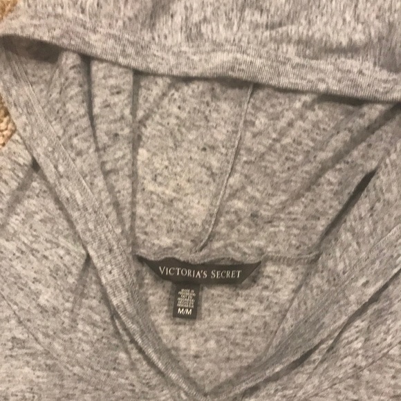 Victoria Secret short sleeve shirt with hood - Picture 2 of 4